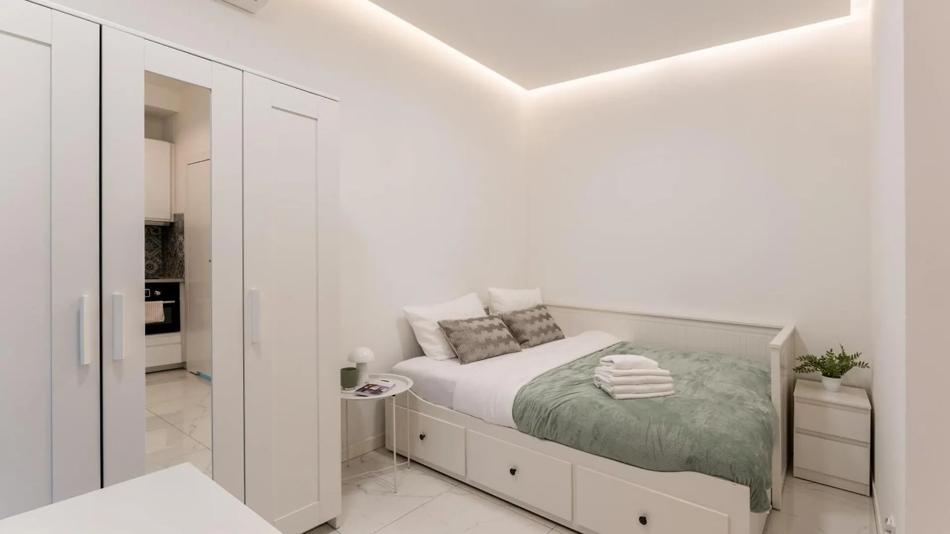 Apartment Main Square Deluxe Studio Krakow Poland